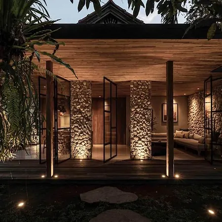Ola House Uluwatu Bespoke 2 Bedroom With Salt Water Pool 10 Minutes To Best Beaches