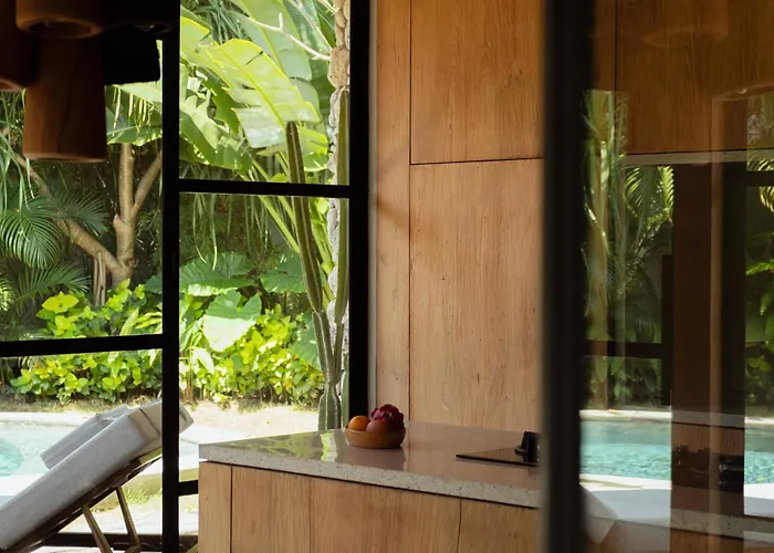 Ola House Bespoke 2 Bedroom With Salt Water Pool 10 Minutes To Beaches