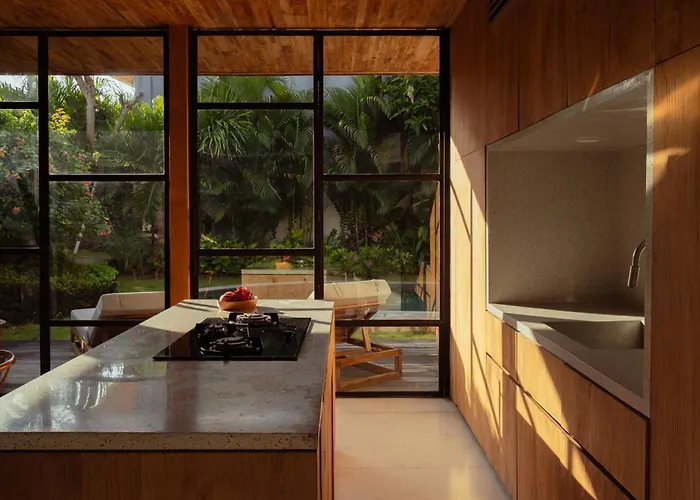 Ola House Bespoke 2 Bedroom With Salt Water Pool 10 Minutes To Beaches Villa Uluwatu (Bali)