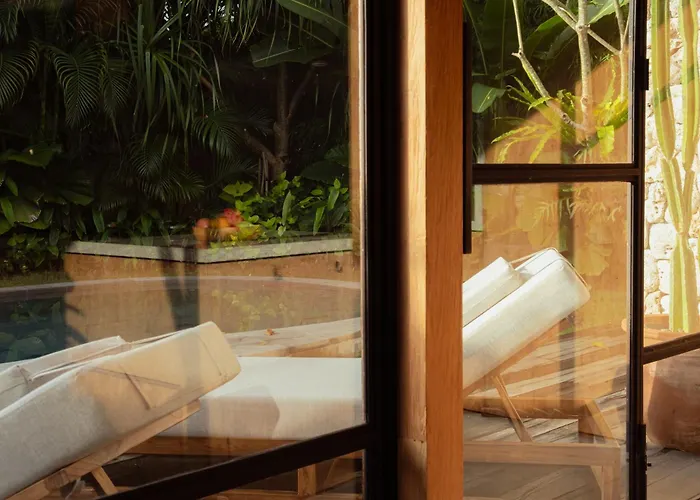Villa Ola House Bespoke 2 Bedroom With Salt Water Pool 10 Minutes To Beaches *