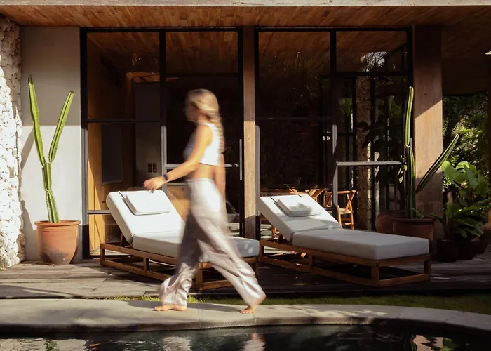 Villa Ola House Bespoke 2 Bedroom With Salt Water Pool 10 Minutes To Beaches Uluwatu (Bali)